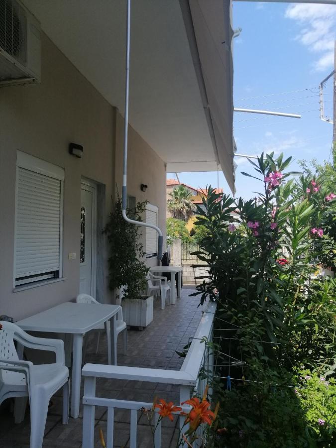 Apartments Christina Nea Vrasna Luaran gambar